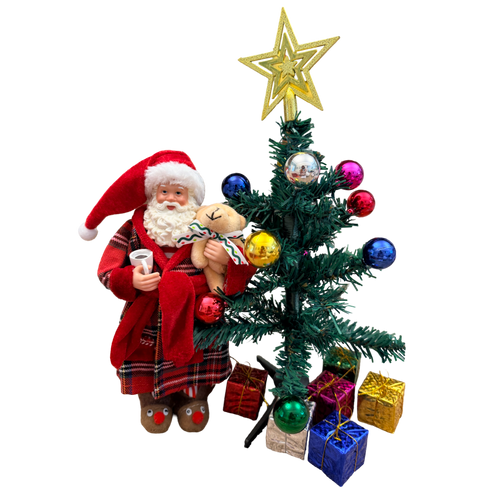 Tartan Santa in PJ’s with Christmas Tree and Presents Gift Box Set