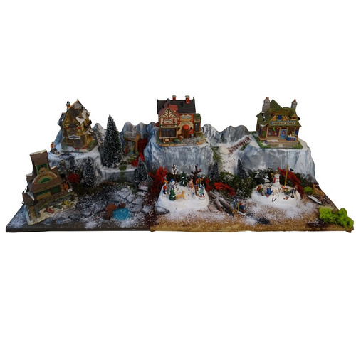 MY37 Base Christmas Village Longhorn