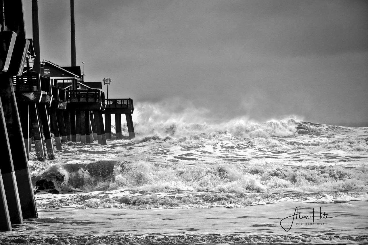 Jennette's Pier - Designs and Expressions