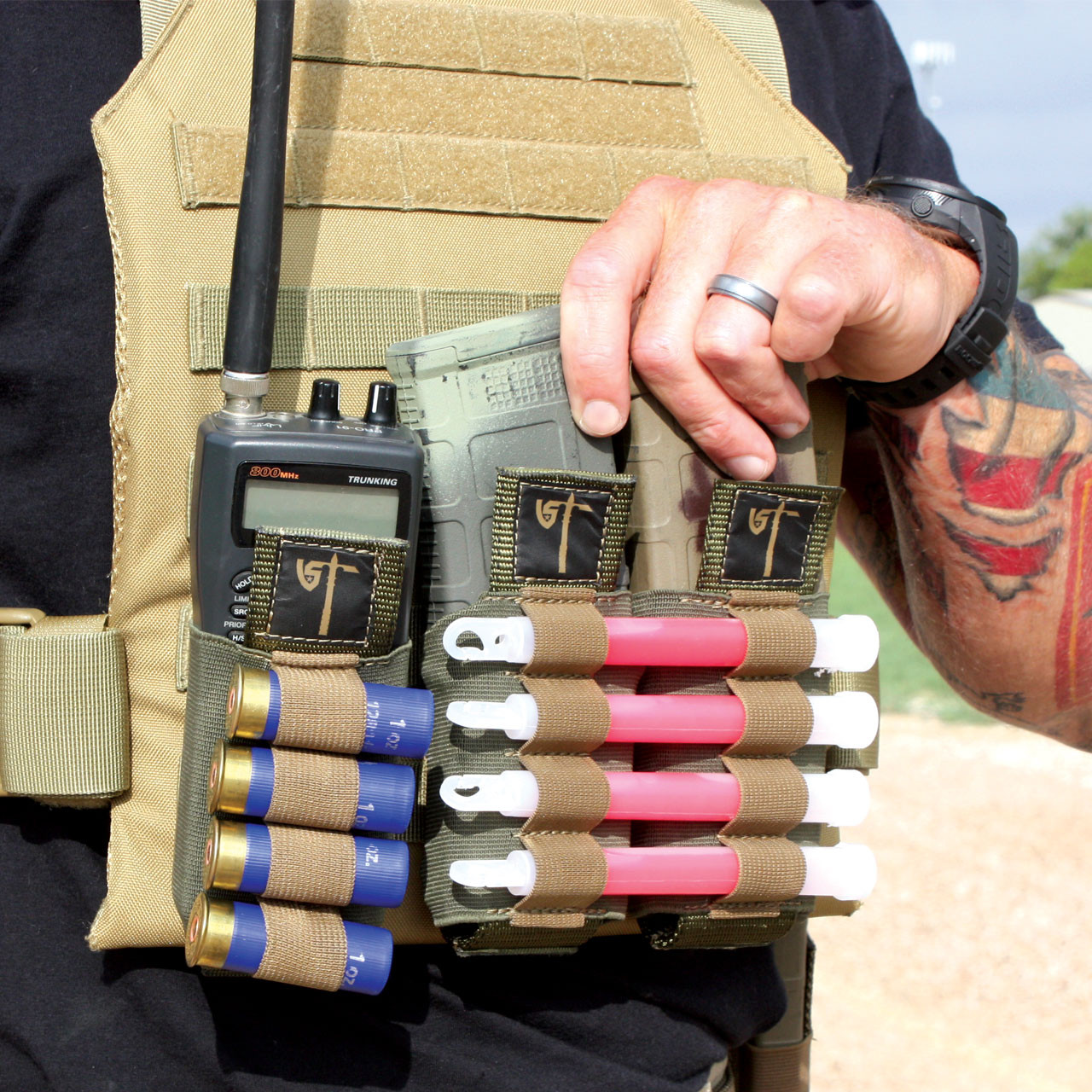 Single Mag  Shotgun Pouch - Coyote