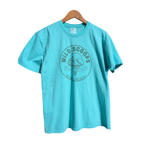 minty blue