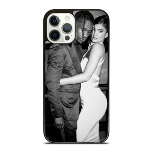 TRAVIS SCOTT AND KYLIE JENNER CUDDLING iPhone 12 Pro Case Cover
