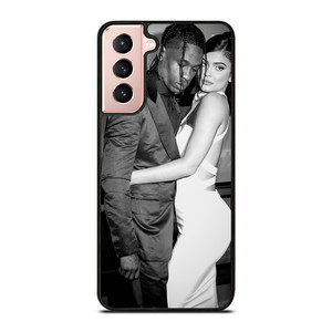 TRAVIS SCOTT AND KYLIE JENNER CUDDLING Samsung Galaxy S21 Case Cover