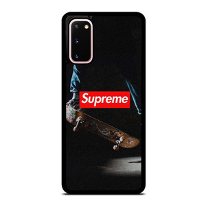 SUPREME SKATEBOARDING