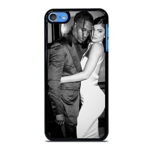TRAVIS SCOTT AND KYLIE JENNER CUDDLING iPod Touch 7 Case Cover