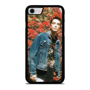 PAUL KLEIN LANY 2 iPhone SE 2022 Case Cover PAUL KLEIN LANY 2 iPhone SE 2022 Case Cover