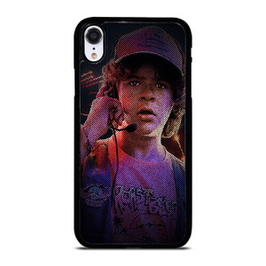 STRANGER THINGS DUSTIN iPhone XR Case Cover