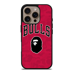 CHICAGO BULLS X BAPE CAMO iPhone 16 Pro Case Cover