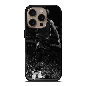 GIANNIS ANTETOKOUNMPO MILWAUKEE BUCKS DUNK iPhone 16 Pro Case Cover