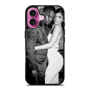 TRAVIS SCOTT AND KYLIE JENNER CUDDLING iPhone 16 Plus Case Cover TRAVIS SCOTT AND KYLIE JENNER CUDDLING iPhone 16 Plus Case Cover
