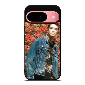 PAUL KLEIN LANY 2 Google Pixel 9 Case Cover
