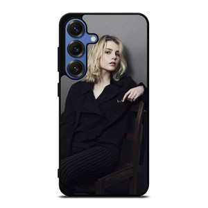 LUCY BOYNTON BEAUTIFUL Samsung Galaxy S25 Case Cover