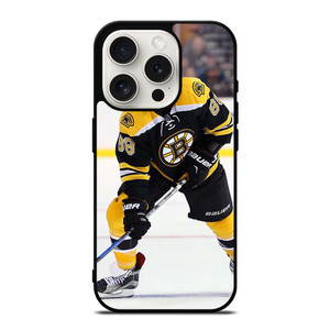BOSTON BRUINS DAVID PASTRNAK HOCKEY NHL iPhone 15 Pro Case Cover