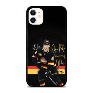 ELIAS PETTERSON VANCOUVER CANUCKS iPhone 11 Case Cover ELIAS PETTERSON VANCOUVER CANUCKS iPhone 11 Case Cover