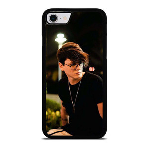 CHRISTOPHER VELEZ SINGER CNCO iPhone SE 2022 Case Cover CHRISTOPHER VELEZ SINGER CNCO iPhone SE 2022 Case Cover