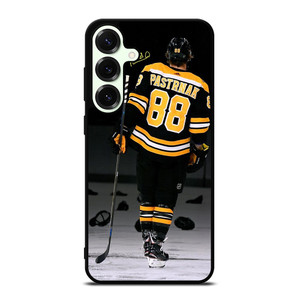 BOSTON BRUINS NHL DAVID PASTRNAK Samsung Galaxy S25 Plus Case Cover