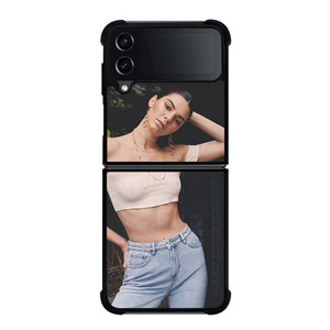 KENDALL JENNER SEXY Samsung Galaxy Z Flip 4 Case Cover