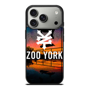 ZOO YORK SKATEBOARD SUNSET SKY iPhone 17 Pro Case Cover