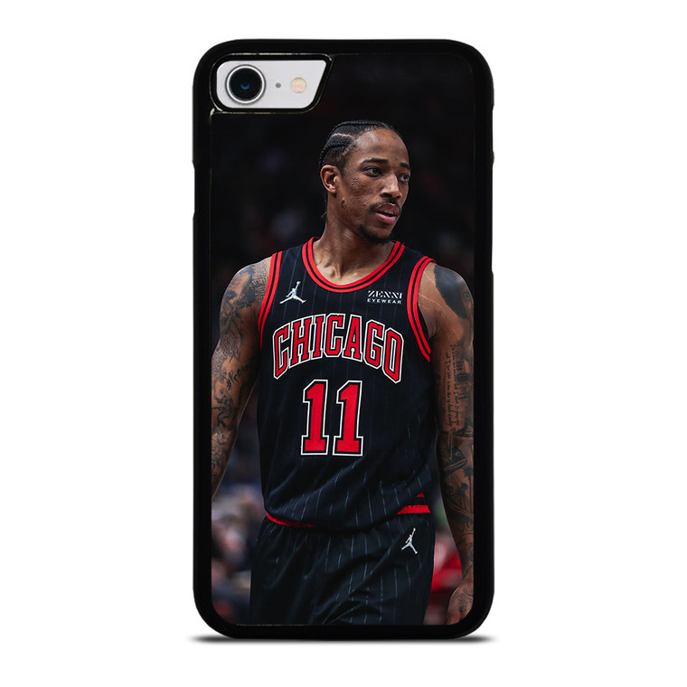 DEMAR DEROZAN CHICAGO BULLS 3 iPhone SE 2022 Case Cover