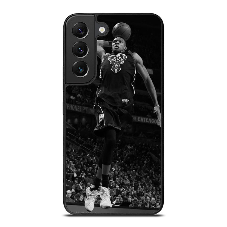 GIANNIS ANTETOKOUNMPO MILWAUKEE BUCKS DUNK Samsung Galaxy S22 Plus Case Cover