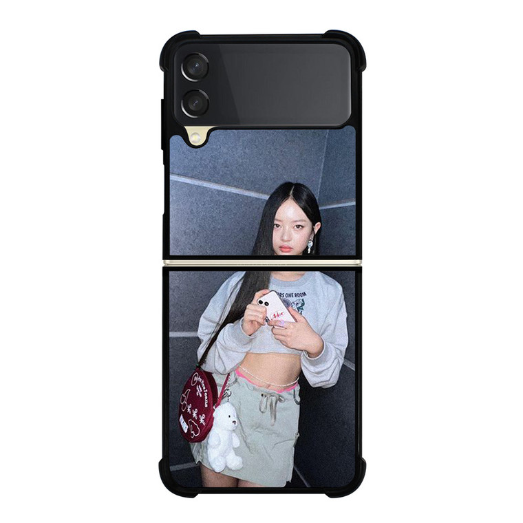 NEWJEANS HANNI KPOP Samsung Galaxy Z Flip 3 Case Cover