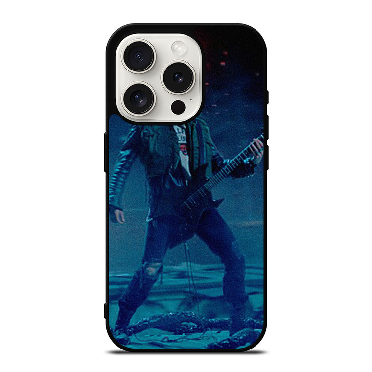 EDDIE MUNSON MASTER OF PUPPETS iPhone 15 Pro Case Cover