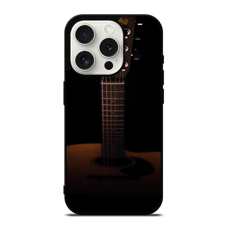 MARTIN AND CO GUITAR 2 iPhone 15 Pro Case Cover