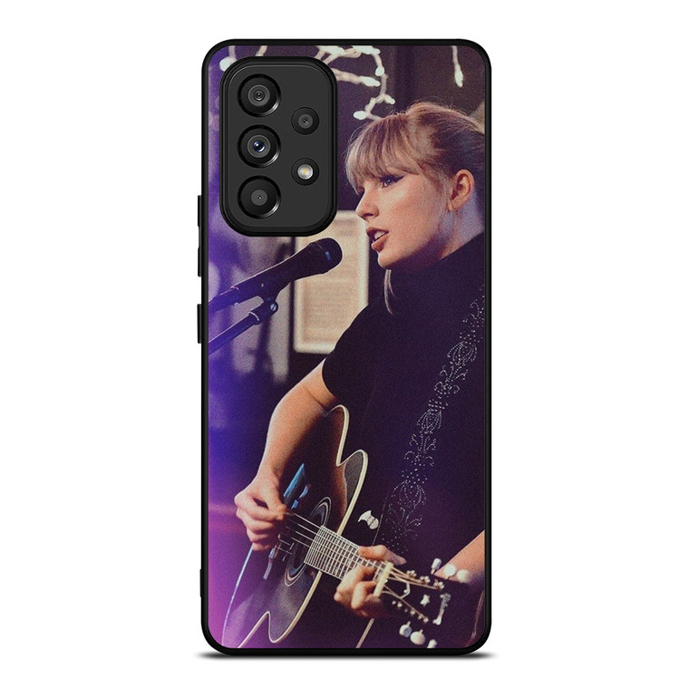 TAYLOR SWIFT LIVE WITH GUITAR Samsung Galaxy A53 Case Cover