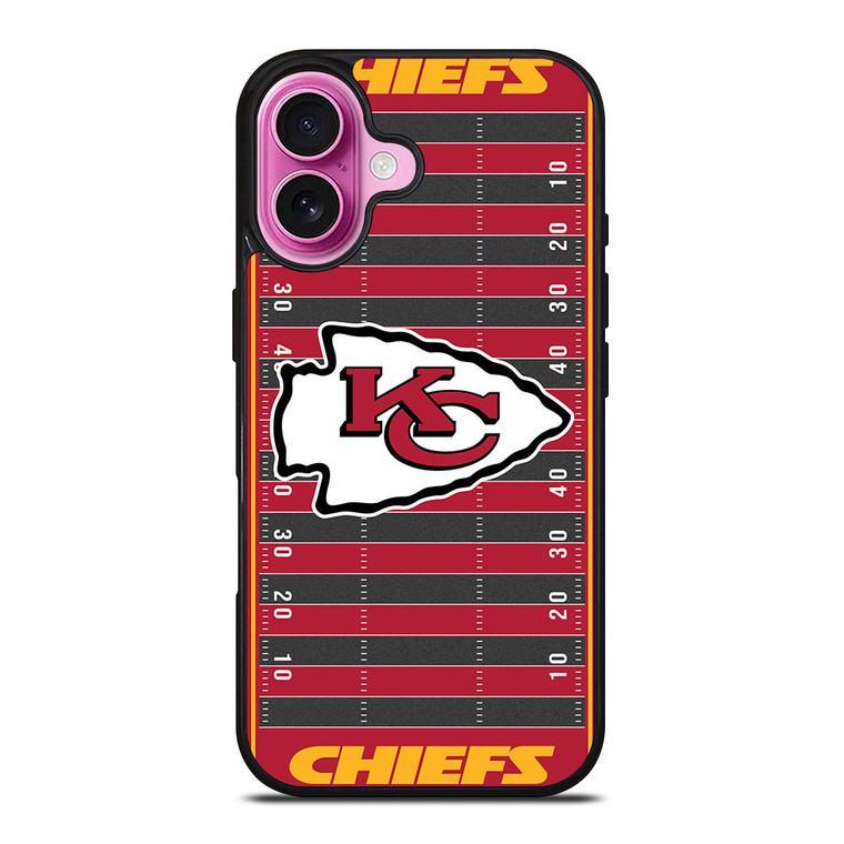 KANSAS CITY CHIEFS FOOTBALL FIELD iPhone 16 Plus Case Cover