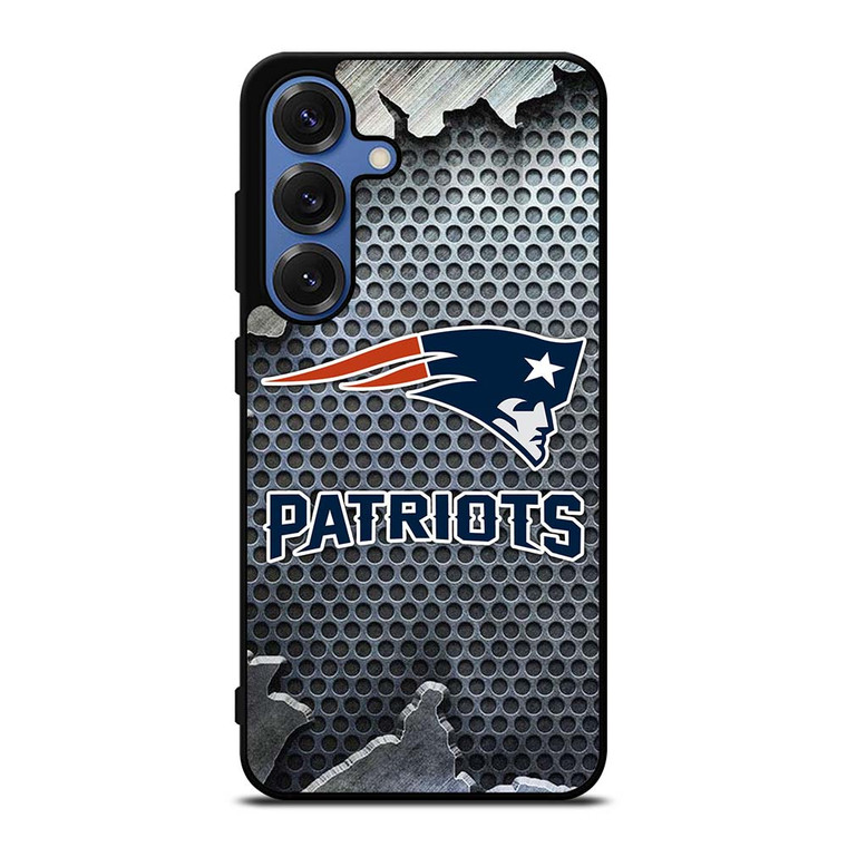 NEW ENGLAND PATRIOTS BROKEN METAL Samsung Galaxy S25 Case Cover