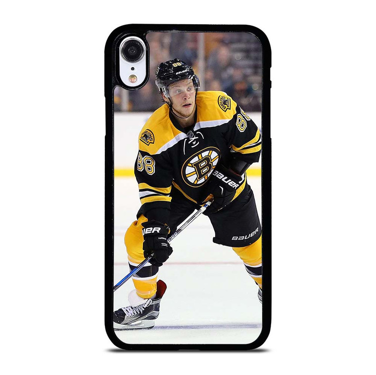 BOSTON BRUINS DAVID PASTRNAK HOCKEY NHL iPhone XR Case Cover