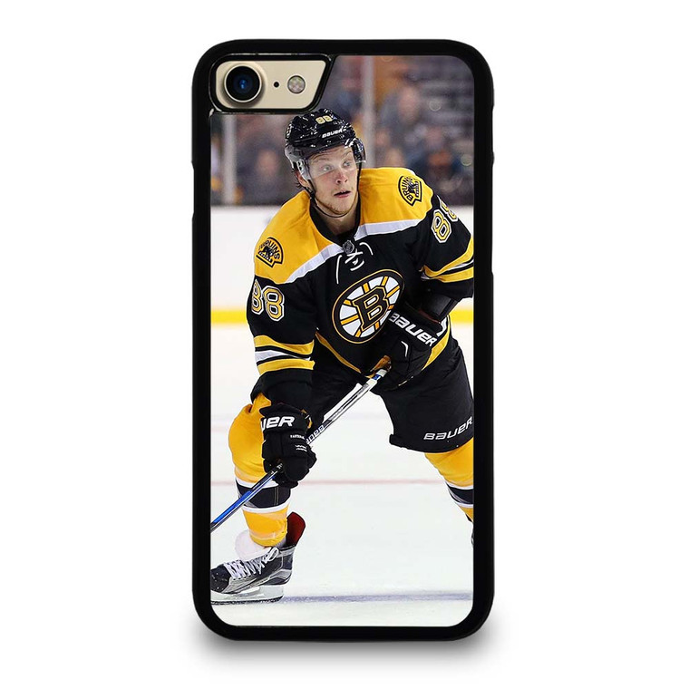 BOSTON BRUINS DAVID PASTRNAK HOCKEY NHL iPhone 7 / 8 Case Cover