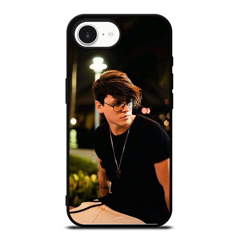 CHRISTOPHER VELEZ SINGER CNCO iPhone 16e Case Cover