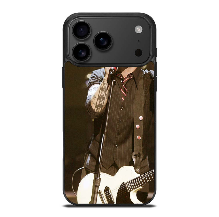 BILLIE JOE ARMSTRONG GREEN DAY iPhone 17 Pro Max Case Cover