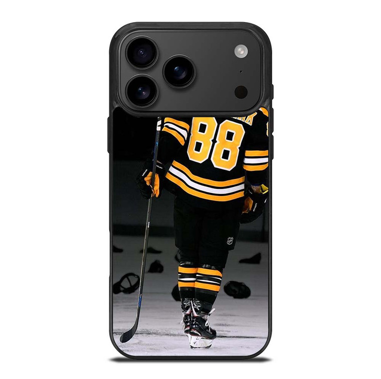 BOSTON BRUINS NHL DAVID PASTRNAK iPhone 17 Pro Max Case Cover
