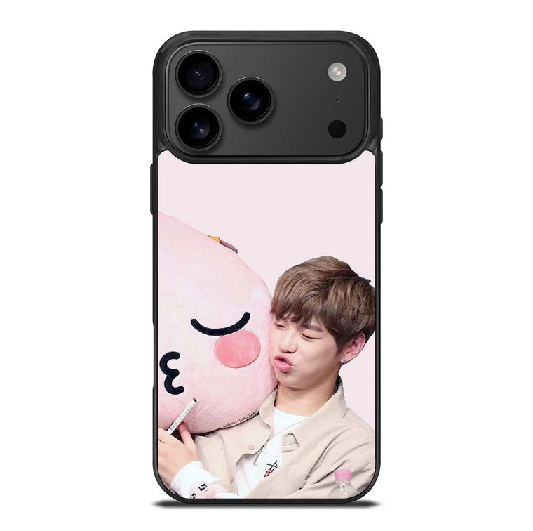 DANIEL KANG WANNA ONE iPhone 17 Pro Max Case Cover