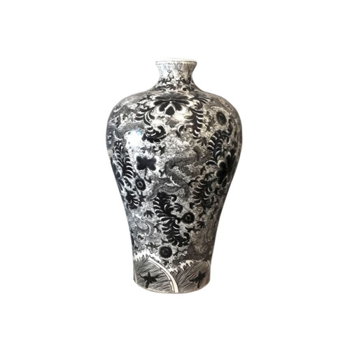 Black Dragon Prunus Vase