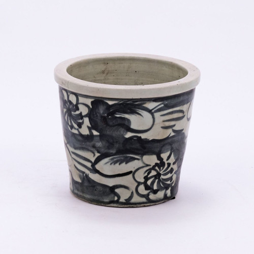 Black SIlla Orchild Pot Twisted Flower
