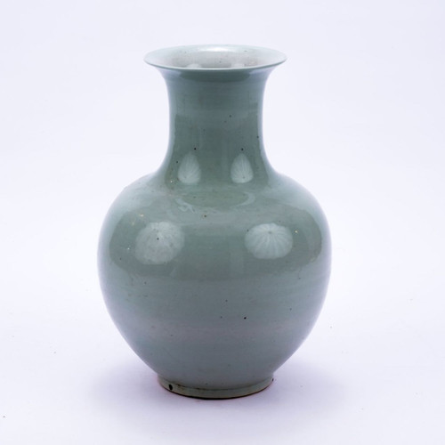 Lion Mouth Porcelain Jar Mint Green
