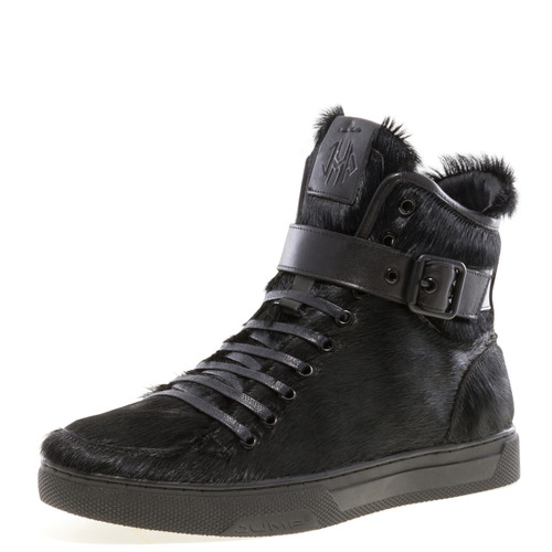 Sullivan - Black Fur