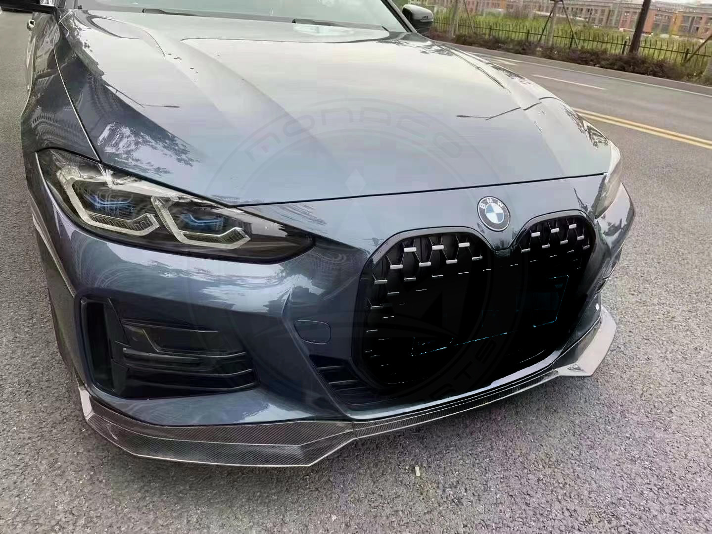 BMW G22/G23 430i M440i V1 Style Carbon Fiber Front Lip