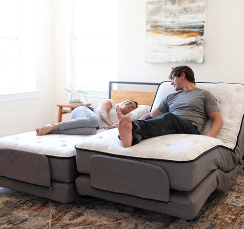 The Flexabed Premier models offer luxurious comfort and premium features. (Shown as Dual King model) Headboard is not included.