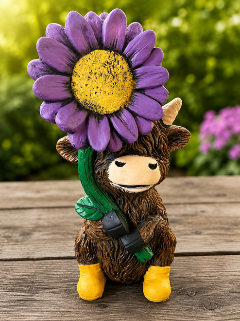 Highland w/ Flower