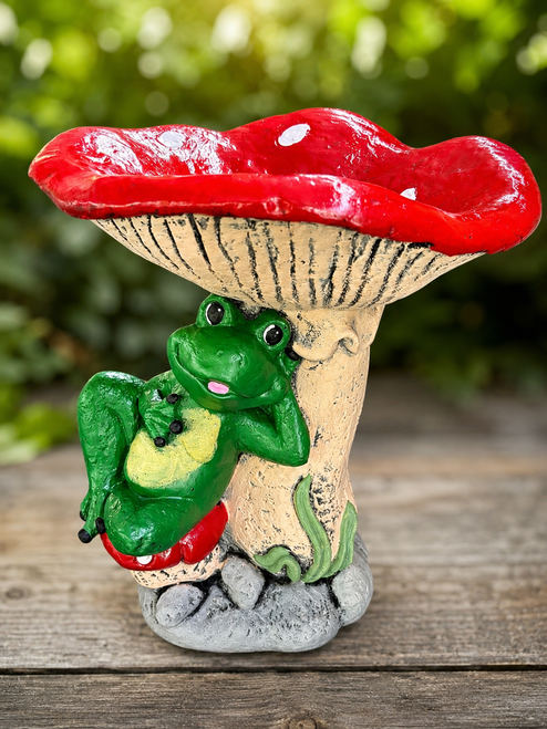 Mushroom w/ Frog BB