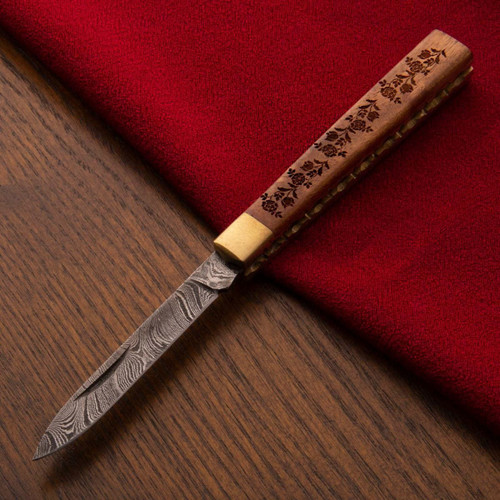 Clover Wood Damascus Doctor's Knife