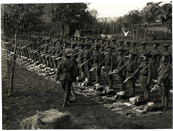 Gurkha Kukri Inspection - Atlanta Cutlery