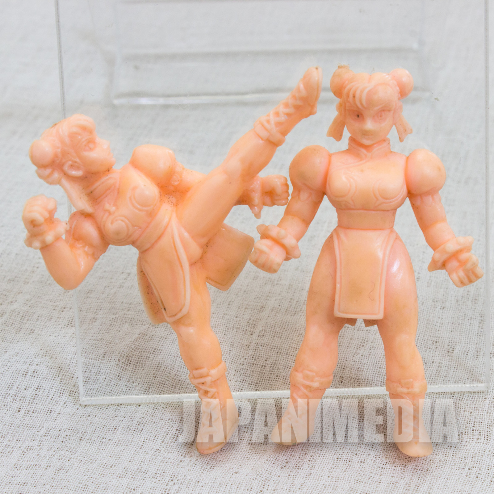 Street Fighter 2 Mini Un-painted Rubber Figure Kit Chun-Li 2pc Set Capcom