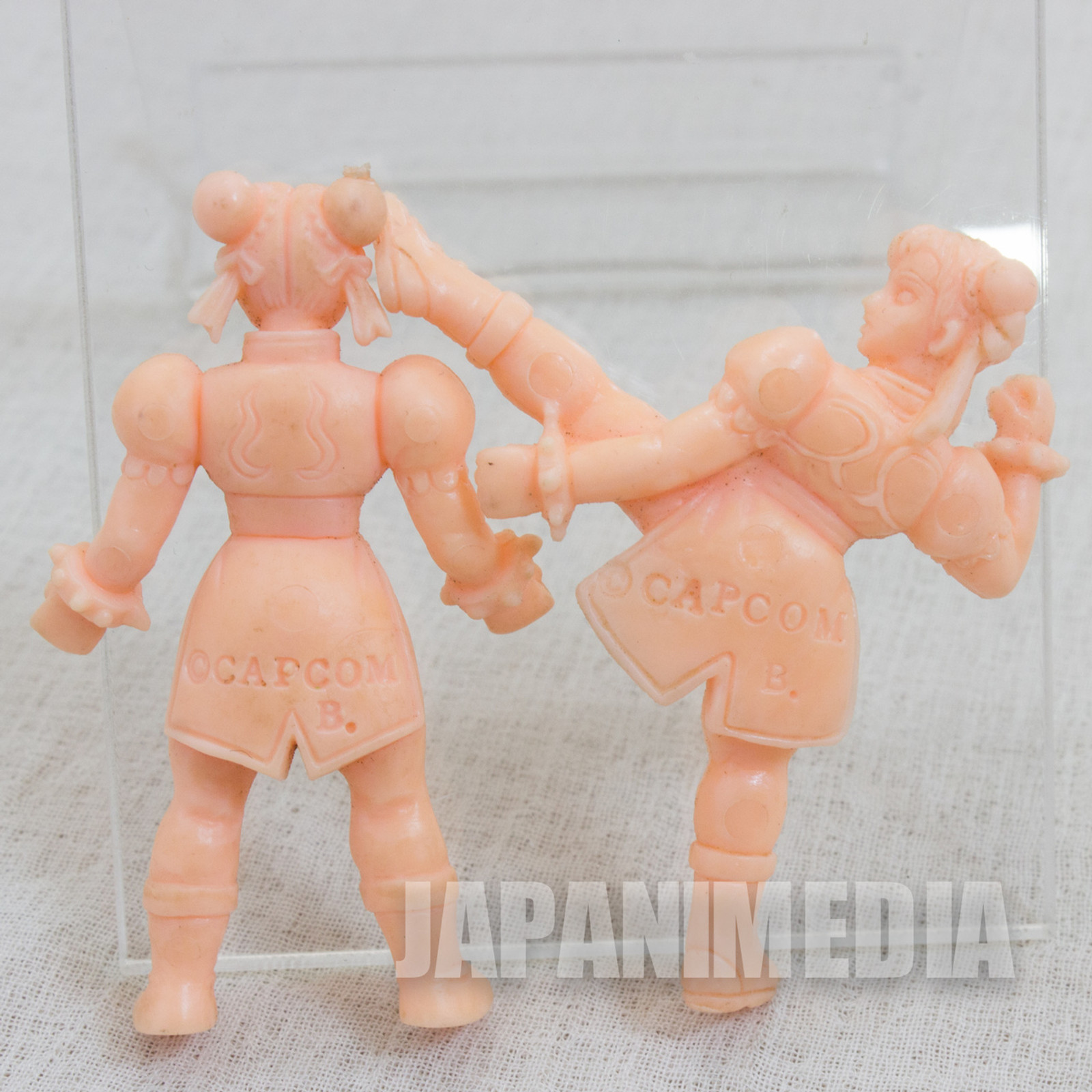 Street Fighter 2 Mini Un-painted Rubber Figure Kit Chun-Li 2pc Set Capcom