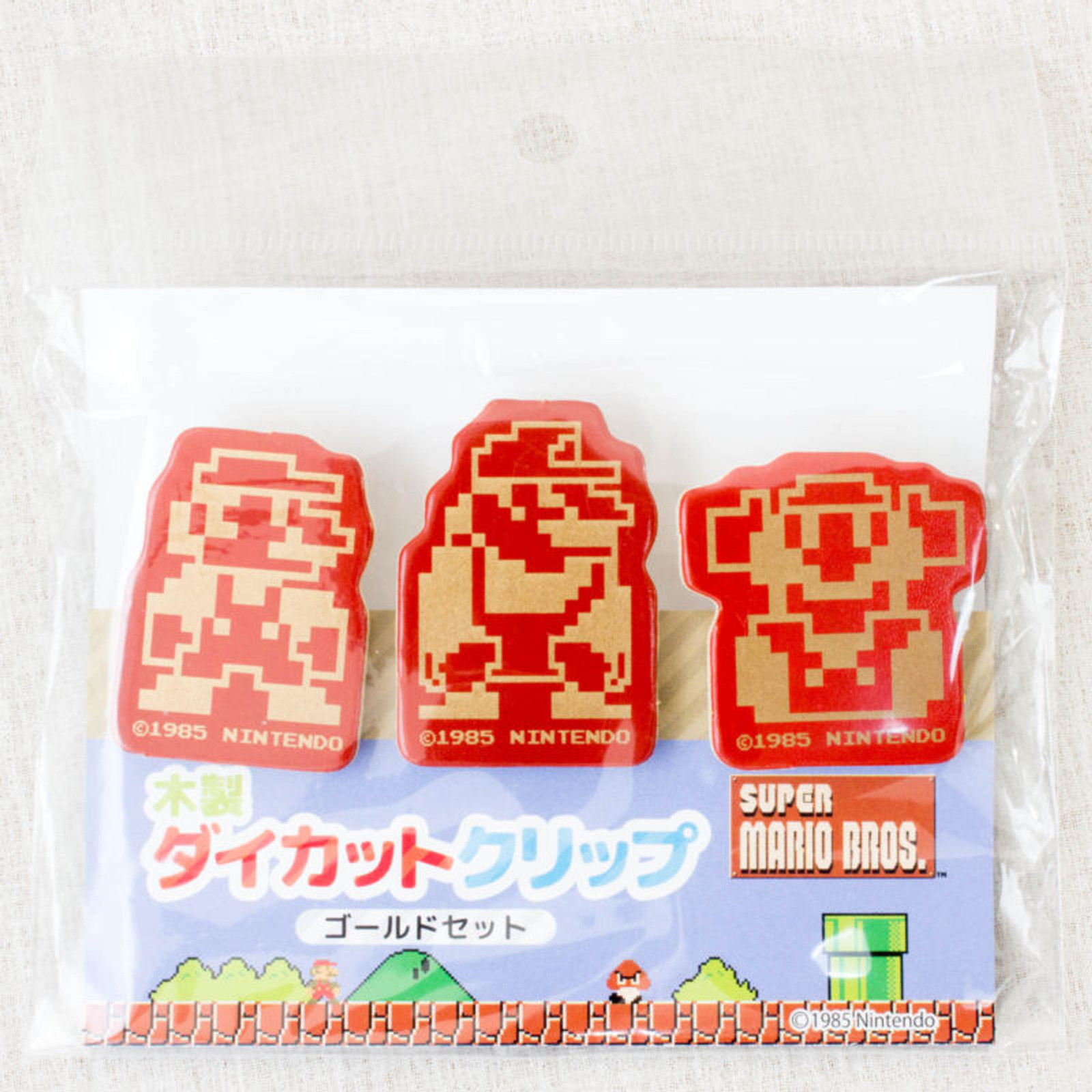 Super Mario Bros. MARIO Wooden Die-cut Clip 3pc Set Gold Ver. Nintendo JAPAN