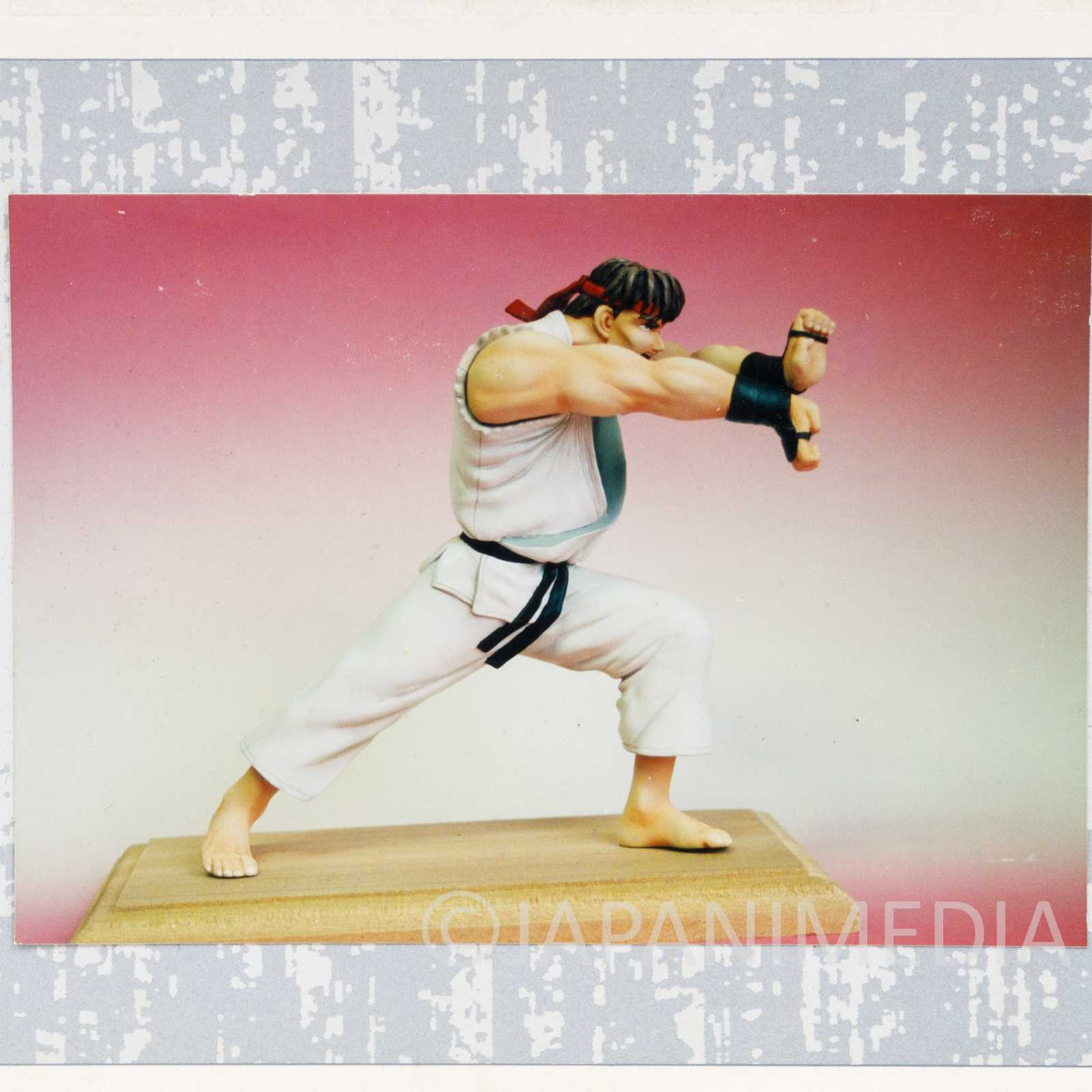 Street Fighter 2 Ryu Hadouken Resin Cast Model Kit 1/8 Scale JAPAN CAPCOM Japanimedia Store FRONT Street Fighter 2 Ryu Hadouken Resin Cast Model Kit 1/8 Scale JAPAN CAPCOM Japanimedia Store FRONT